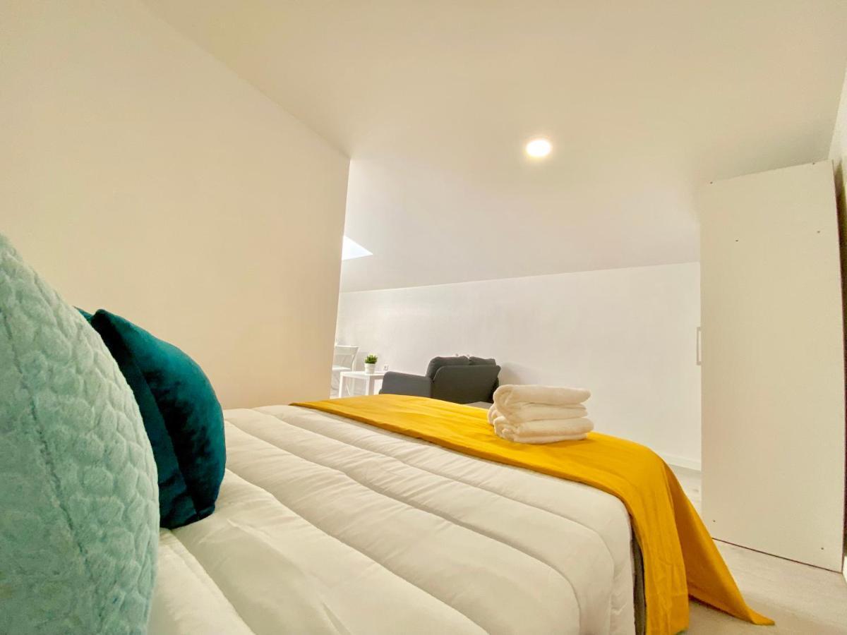 Brighthouse - Modern Apartments Nazaré Eksteriør billede